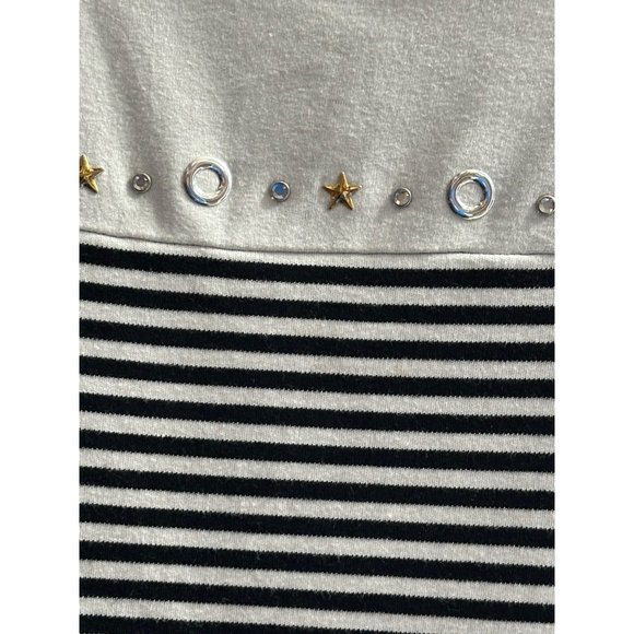 Quacker Factory size XL navy stripe circle star embellished 3/4 sleeve top - Picture 2 of 8